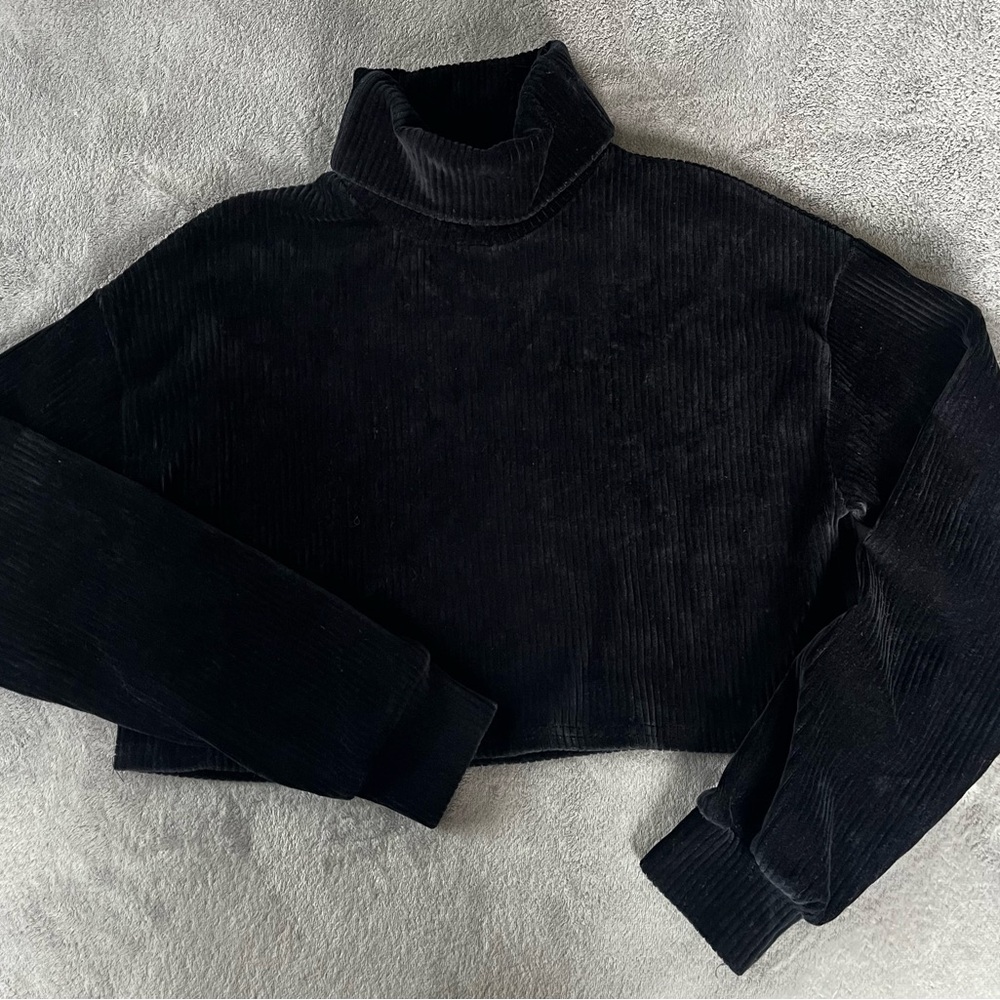 Adika Brooklyn Ribbed Turtleneck Sweater